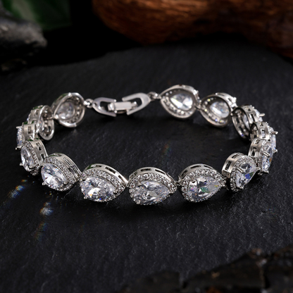 Lunara™ 皇室風ドロップブレスレット