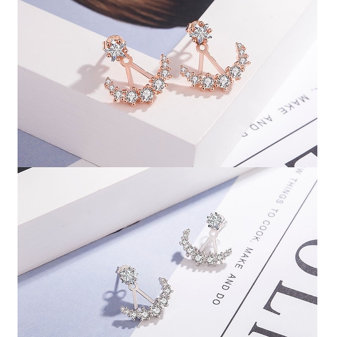 Lunara™ 重ね付け風 ムーンピアス.